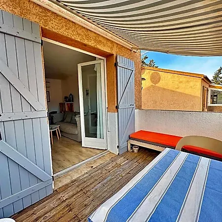 A Moresca Apartment *