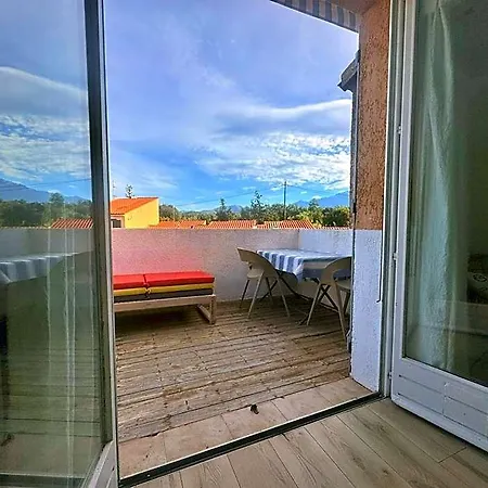 A Moresca Apartment